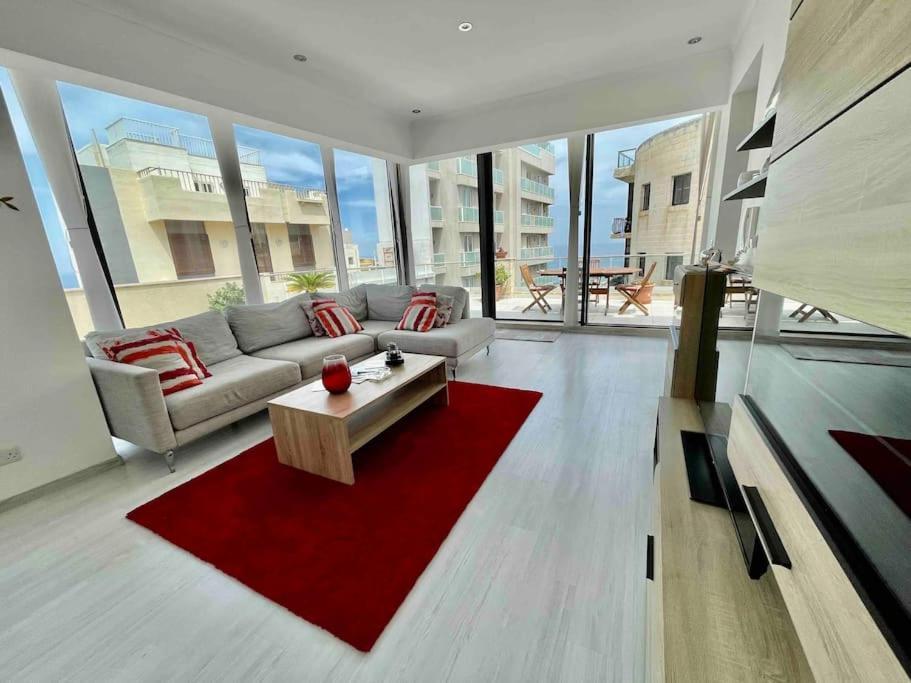 Sea View Penthouse In Tas-Sliema Διαμέρισμα Εξωτερικό φωτογραφία