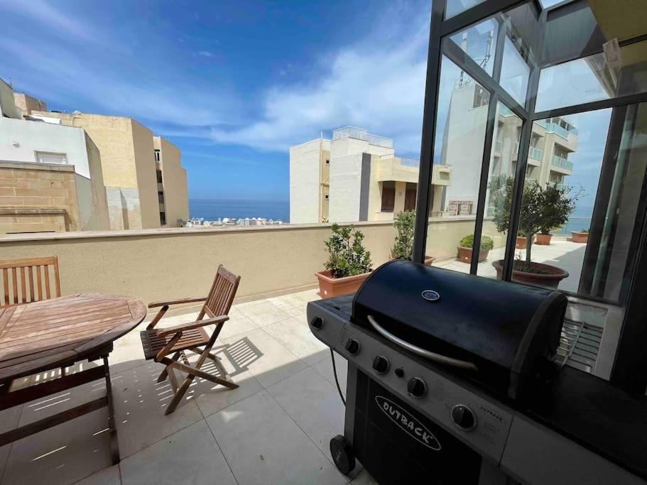 Sea View Penthouse In Tas-Sliema Διαμέρισμα Εξωτερικό φωτογραφία