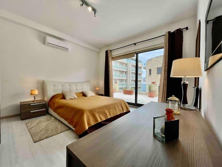 Sea View Penthouse In Tas-Sliema Διαμέρισμα Εξωτερικό φωτογραφία