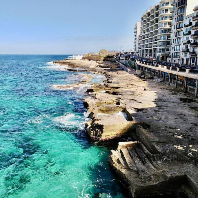 Sea View Penthouse In Tas-Sliema Διαμέρισμα Εξωτερικό φωτογραφία